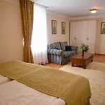 Patriot Penzion 3*